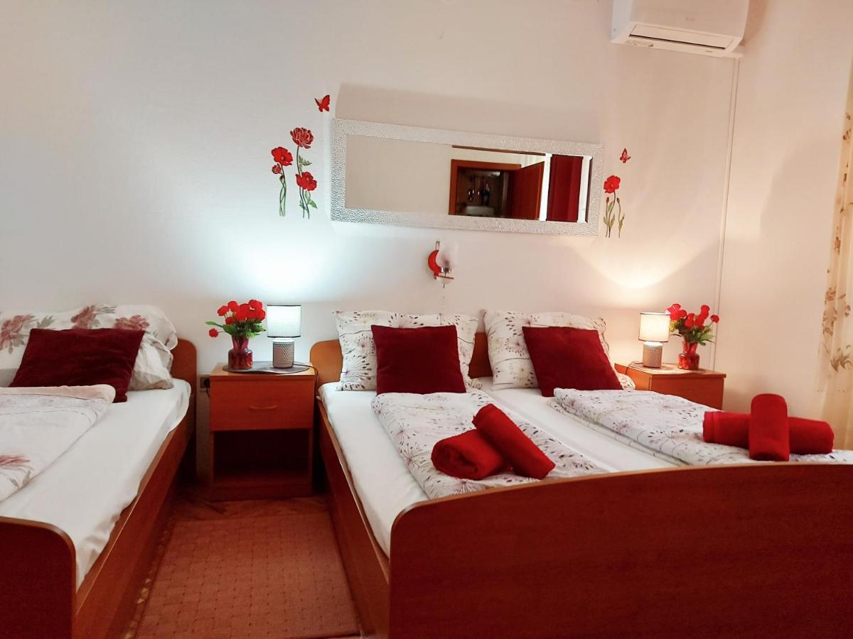Apartments Adriatic Riviera Crikvenica Bagian luar foto