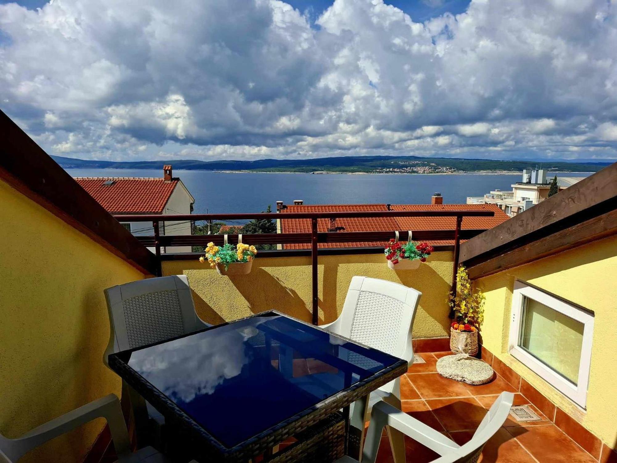 Apartments Adriatic Riviera Crikvenica Bagian luar foto